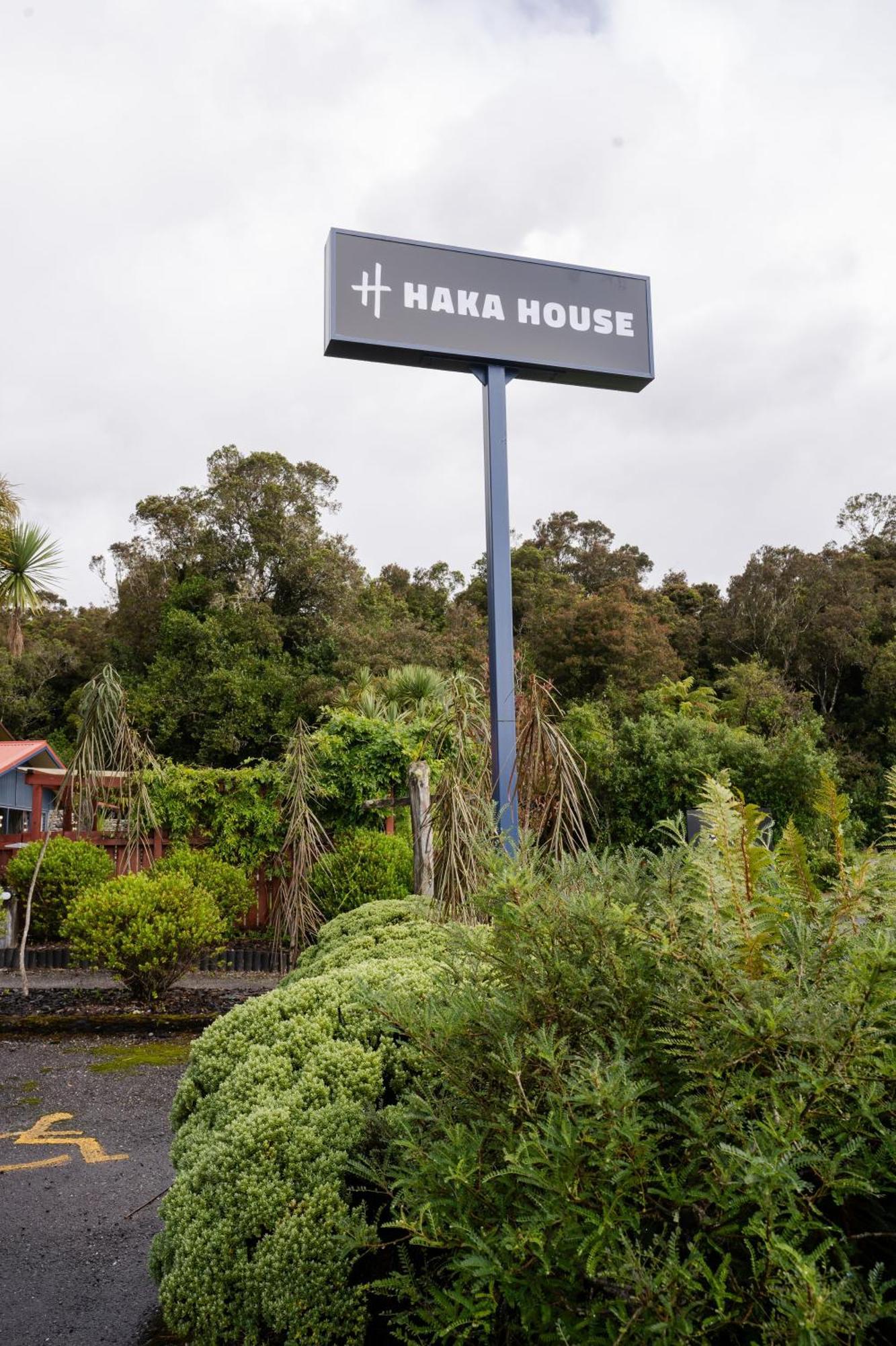הוסטל Haka House פרנץ ג'וזף מראה חיצוני תמונה